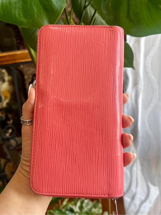 Louis Vuitton Handbags - Louis Vuitton Pink Textured Zip Around Wallet